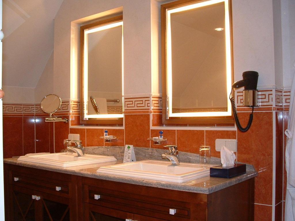 Altstadthotel Braeuwirt Weiden in der Oberpfalz Habitación foto